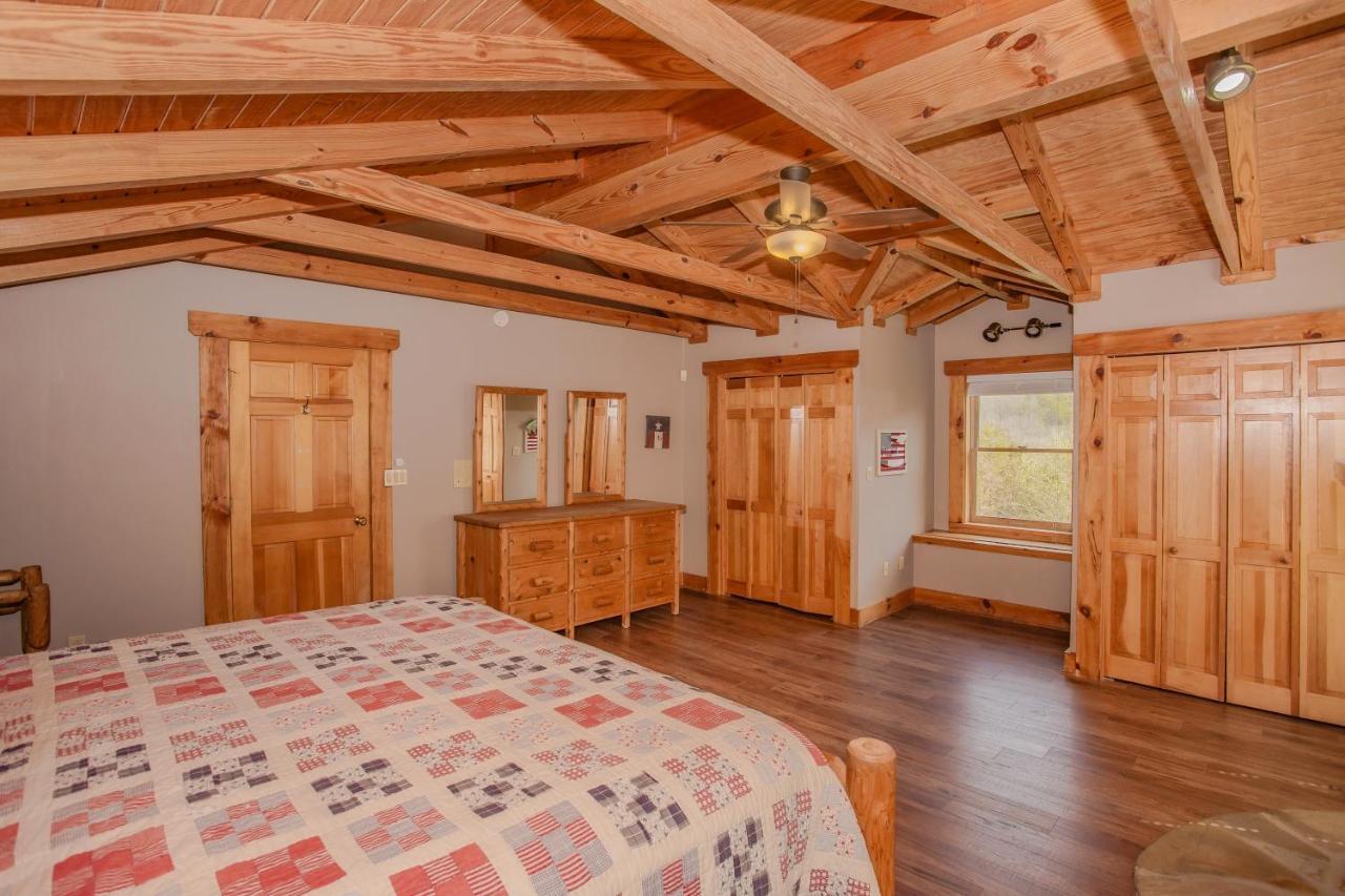 Smoky Bear Lodge With Guest House, Hot Tub, 1089 Free Tickets Each Paid Day, Dollywood And More 세비어빌 외부 사진