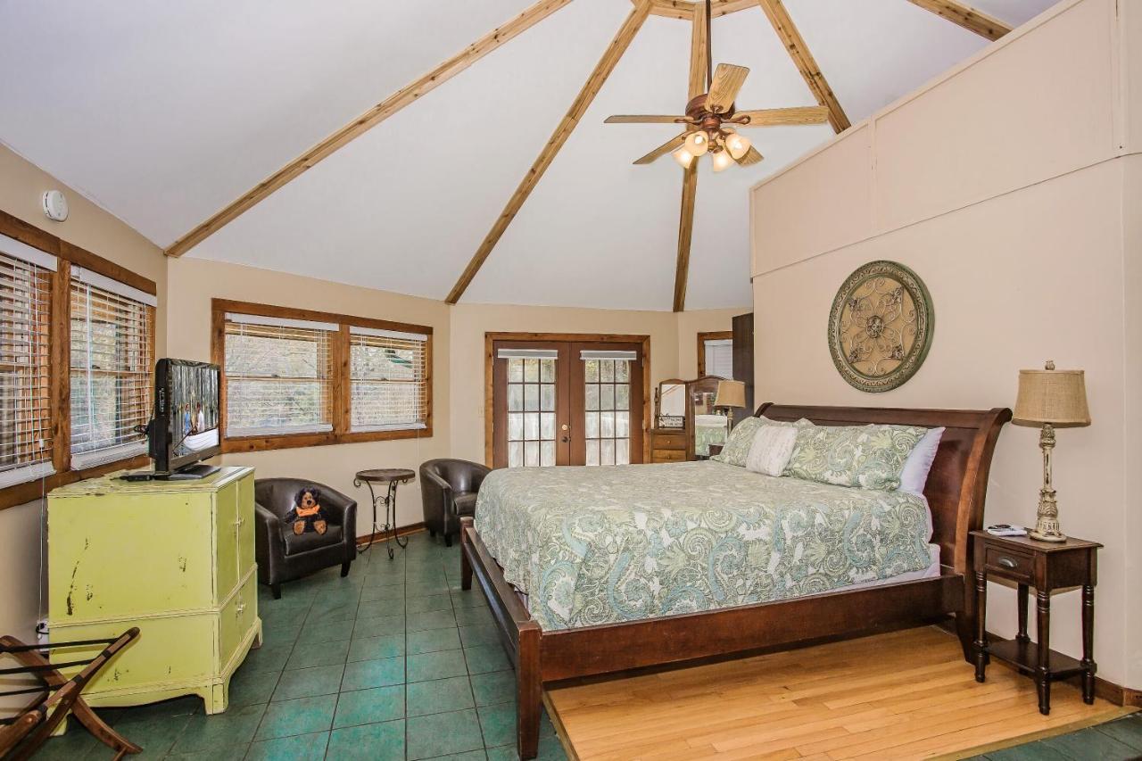 Smoky Bear Lodge With Guest House, Hot Tub, 1089 Free Tickets Each Paid Day, Dollywood And More 세비어빌 외부 사진